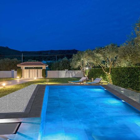 Gala'S Elegant Home Villa Tragaki Esterno foto